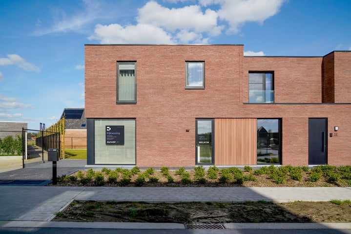 Moderne kijkwoning met rode gevelsteen in Hooglede